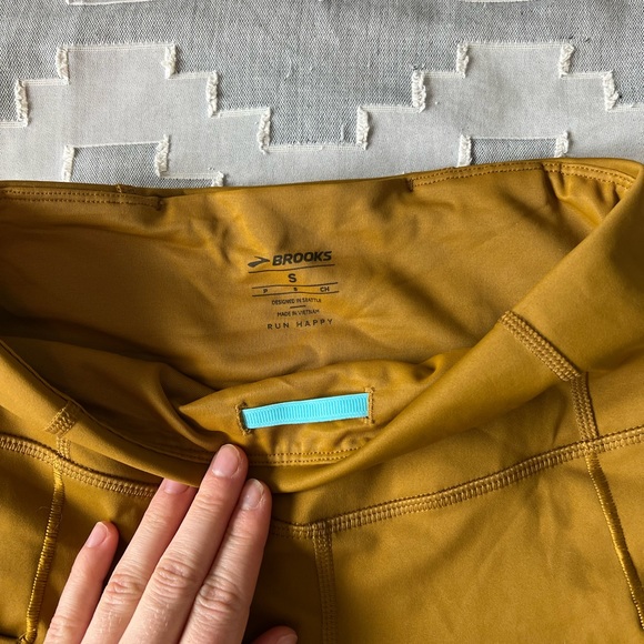 Brooks running leggings - Small - Picture 5 of 6